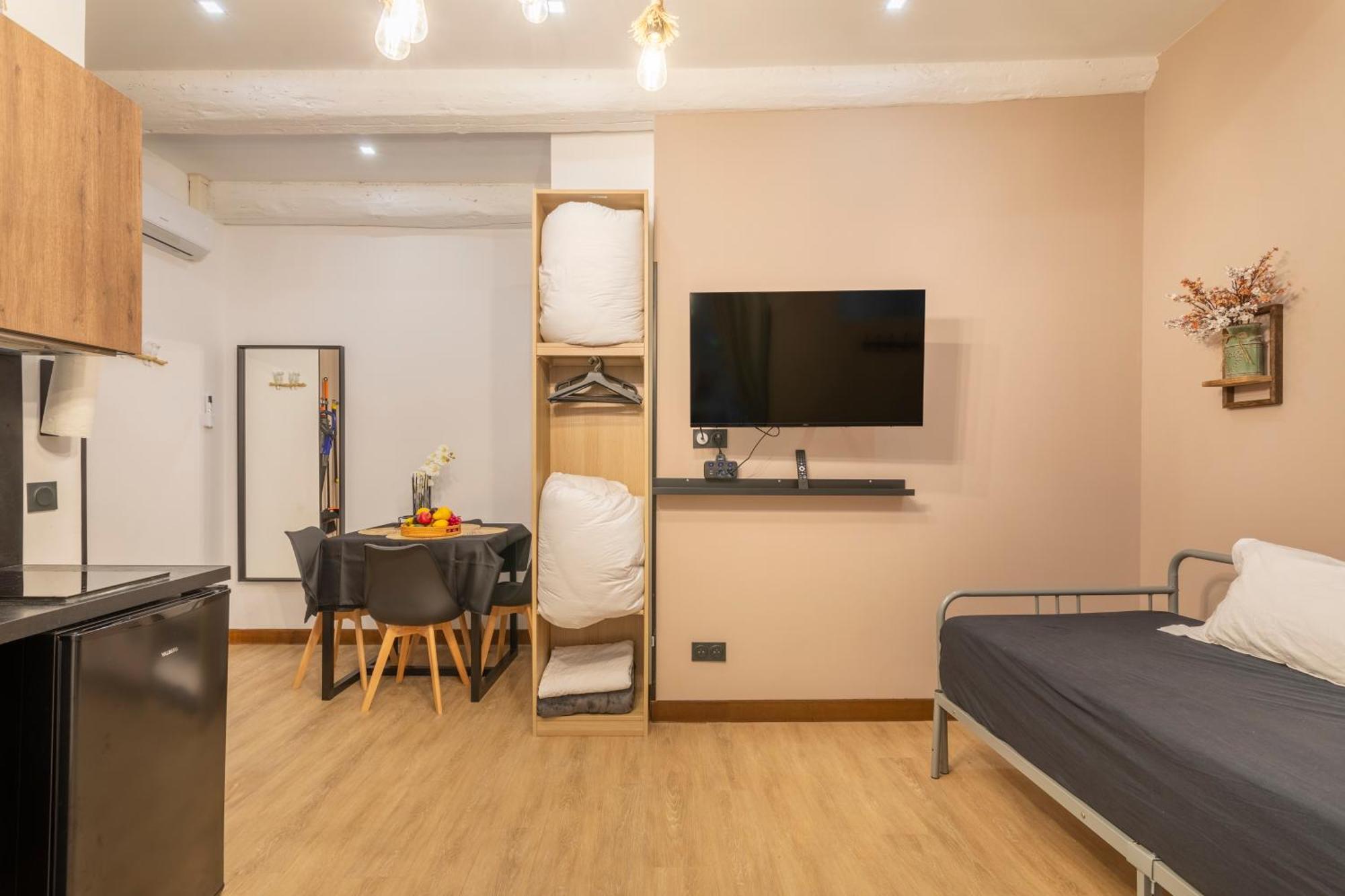Апартаменты Adira Marseille Panier 2 Etoiles Экстерьер фото