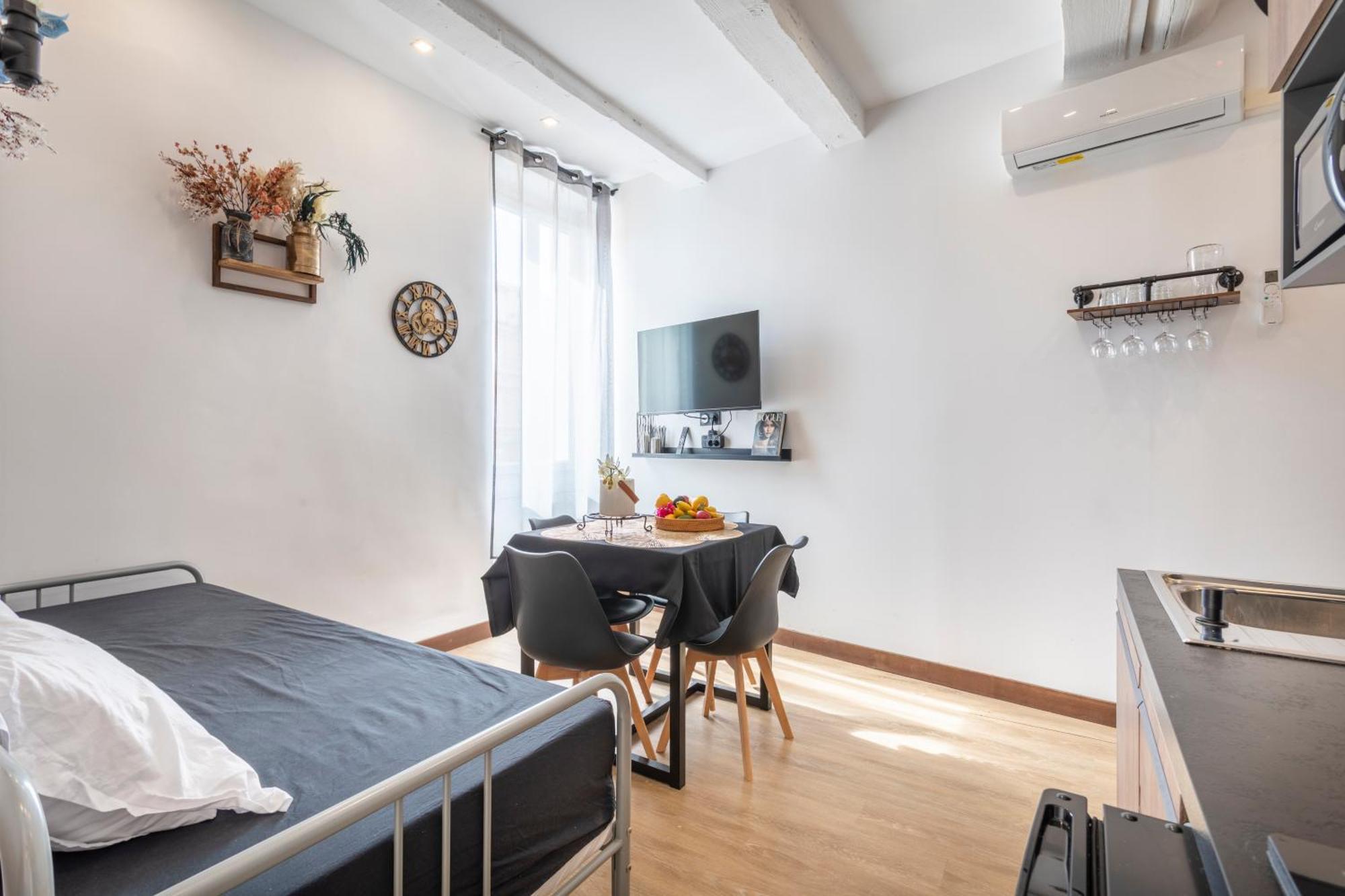 Апартаменты Adira Marseille Panier 2 Etoiles Экстерьер фото