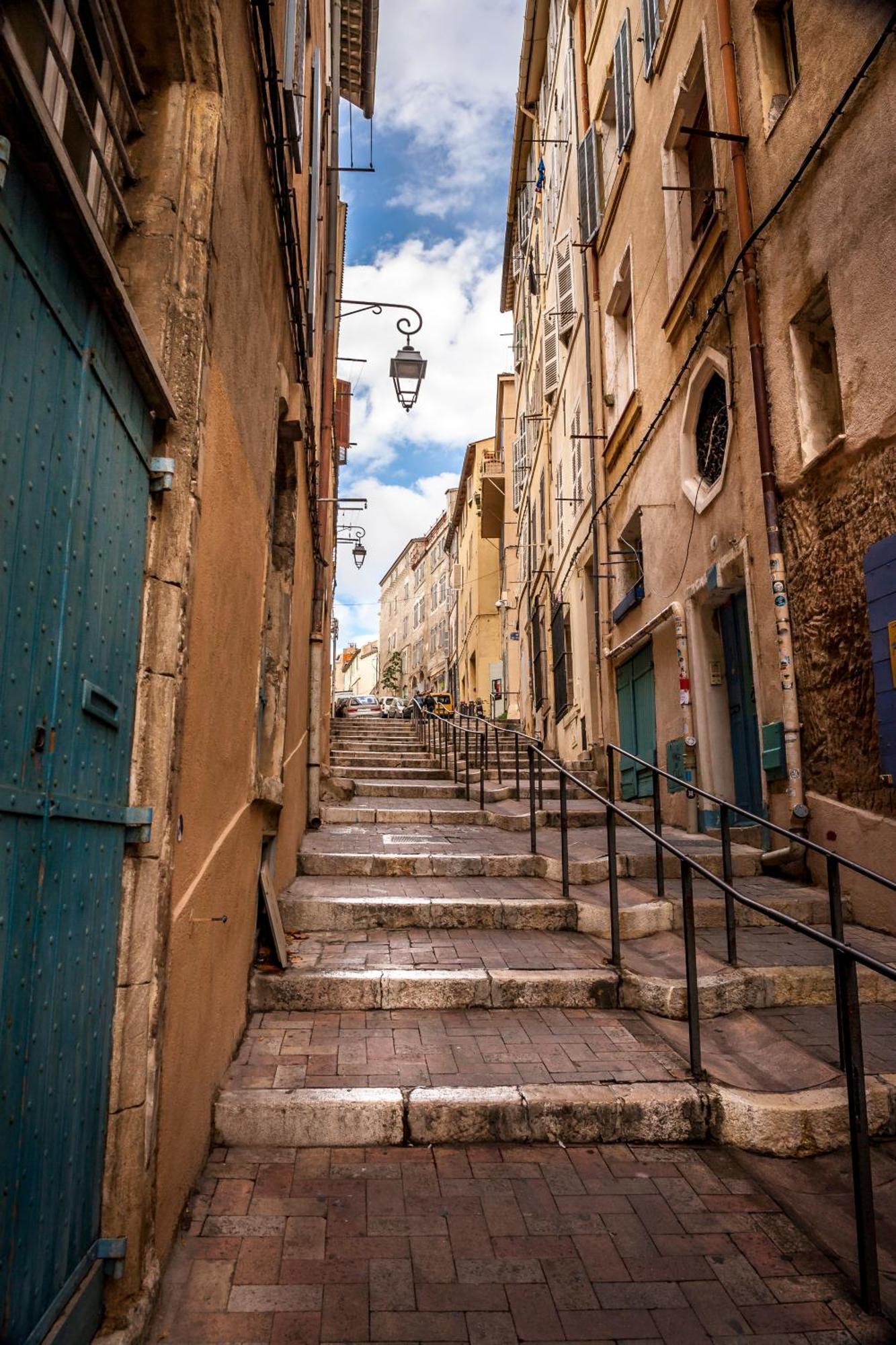 Апартаменты Adira Marseille Panier 2 Etoiles Экстерьер фото